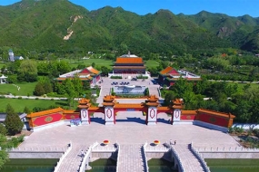 天寿陵园全景