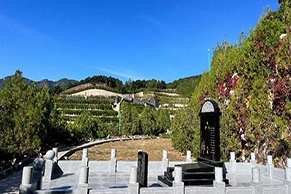 清东陵万佛园：山水相依的永恒净土