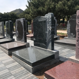 京华园碑