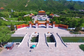 天寿陵园全景