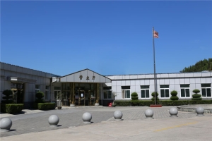  天山陵园 ，自驾及公交指引，环境布局分析