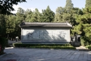 京城的静谧之所： 万安公墓 ，物超所值的理性选择