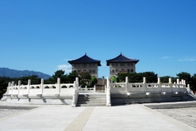世界华侨陵园
